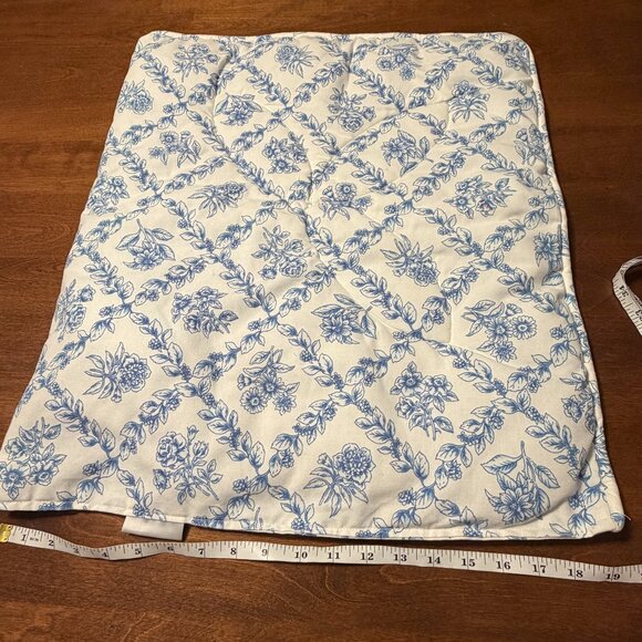 Longaberger basket liner blue white floral quilted toile "cottage trellis" - Picture 4 of 5